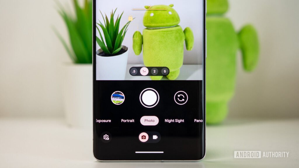 Let’s rank all the Android phone camera apps from worst to best