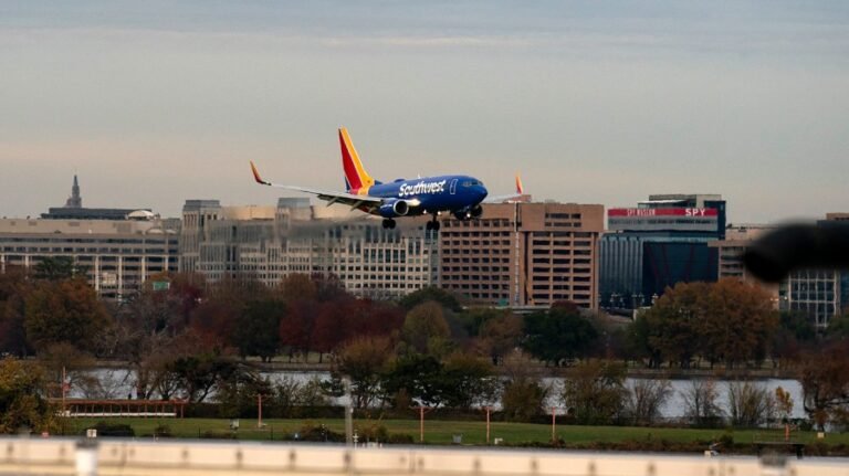 Southwest Airlines adding cockpit safety alerts to detect runway hazards