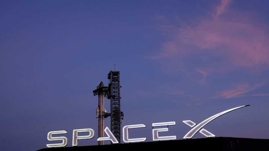 Mexico investigating contamination from SpaceX explosion debris