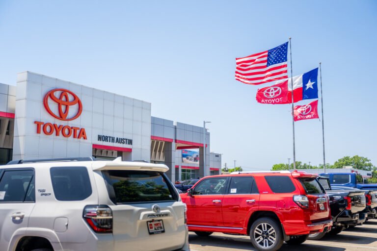 Toyota Wants Its Dealers To Sell Ford And Other American Brands