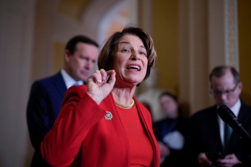 ‘Take down the temperature’: Democrats and Republicans call for calm after Minnesota shootings