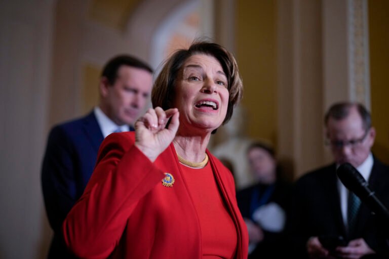 ‘Take down the temperature’: Democrats and Republicans call for calm after Minnesota shootings