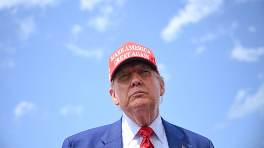 Trump knocks 'sleazebag' journalists over Iran strikes: 'Everyone knows' sites 'totally destroyed'