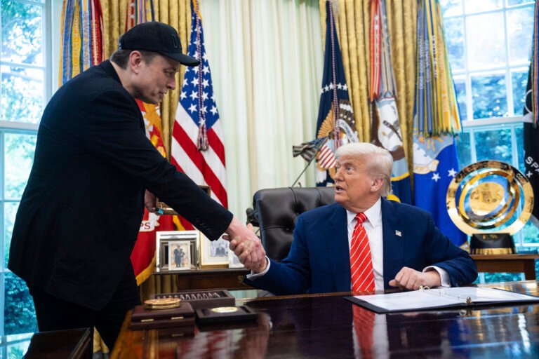 Trump and Musk’s whirlwind week of fighting begins to slow down