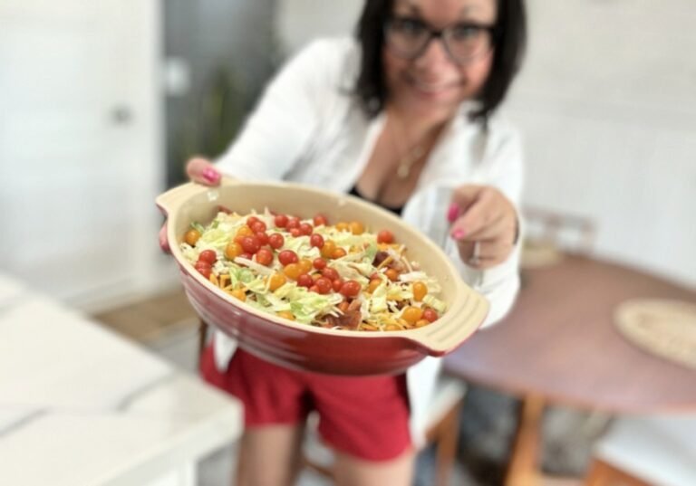 25 Easy 4th of July Party Foods & Ideas | Dips, Drinks, Dogs, & More!