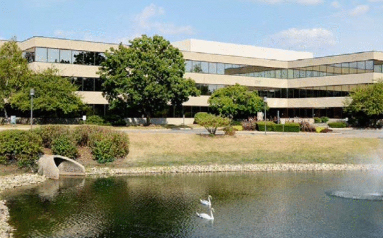 Forman Capital Closes Acquisition Loan for Oak Brook Office Plaza