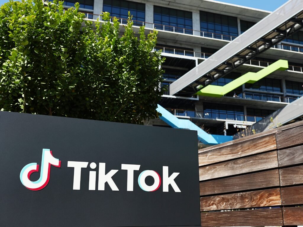 The list of major companies requiring employees to return to the office, from JPMorgan and TikTok to Ford
