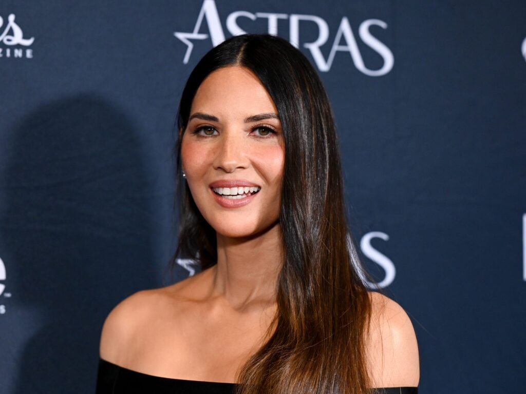 Olivia Munn says she learned to let go of her 'extra baggage' after her breast cancer diagnosis