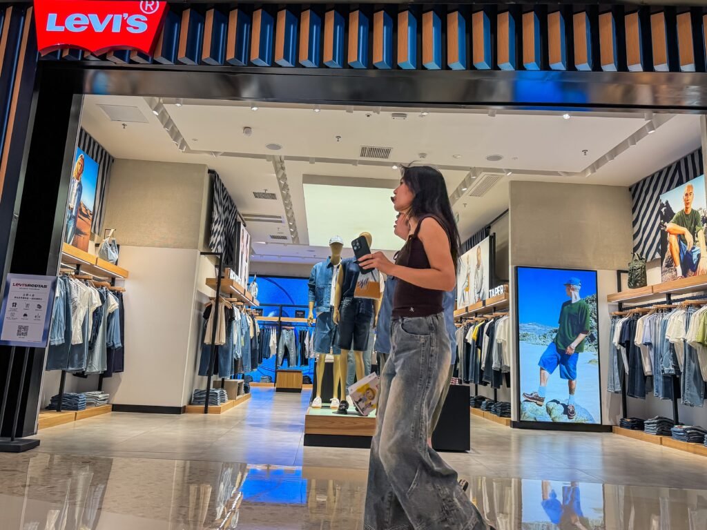 Jeans brand Levi's is up 8% on strong earnings — despite a profit hit from tariffs
