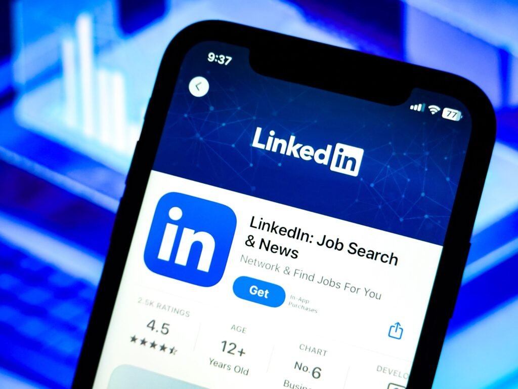 Why LinkedIn is showing you so many old posts