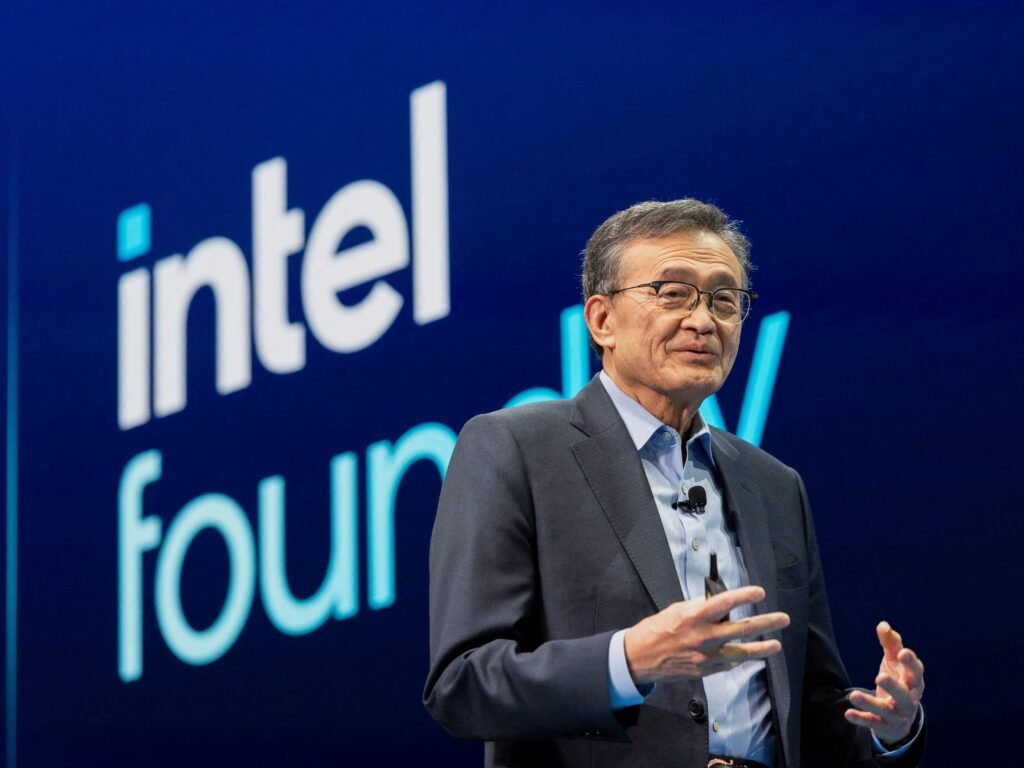 US chipmaking nears death: Intel warns it may give up on cutting-edge chips