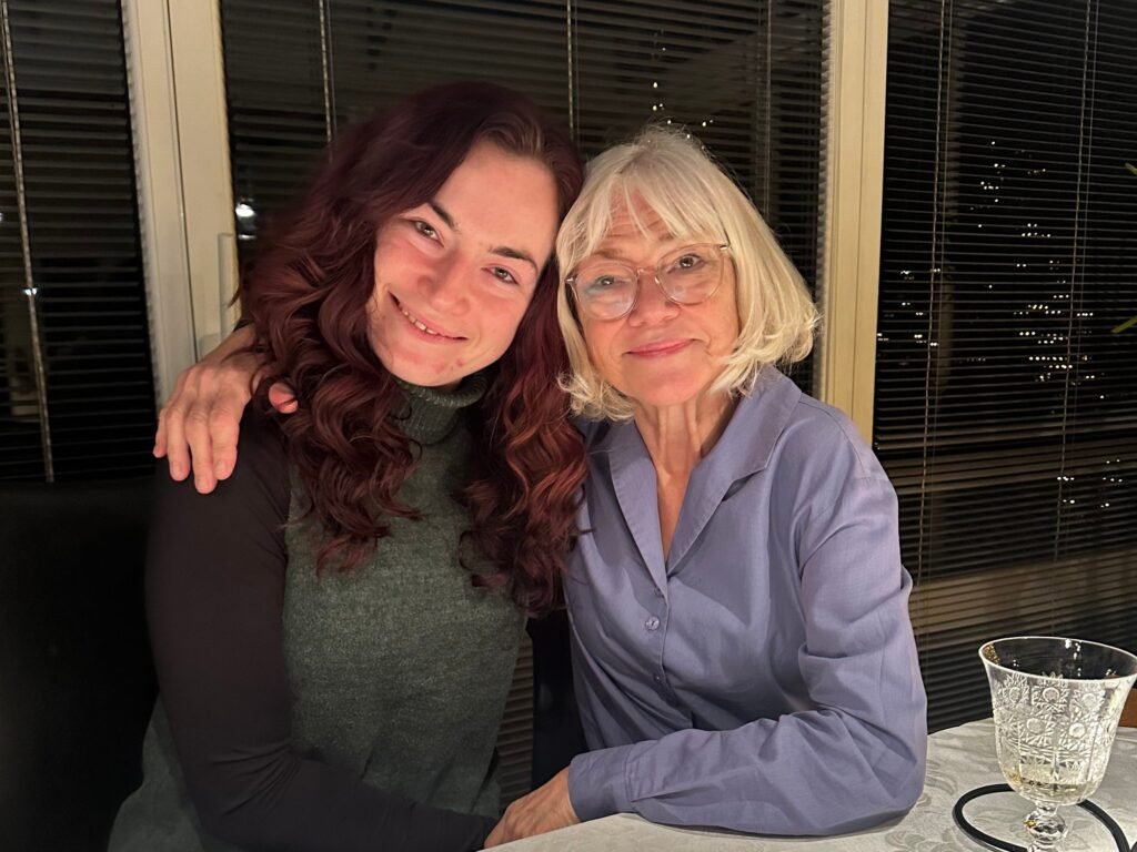 I moved in with my parents at 29, and it felt like an all-inclusive resort. I didn't pay rent, and my mom often cooked 3-course meals.