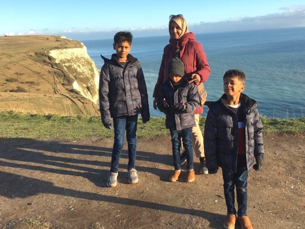 Living with my children's grandparents has taught me to stand my ground as a working mom