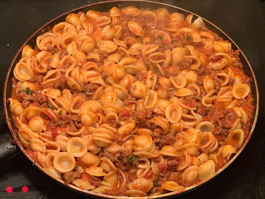 I made Ina Garten's easy weeknight Bolognese pasta, and the delicious dish only took 30 minutes