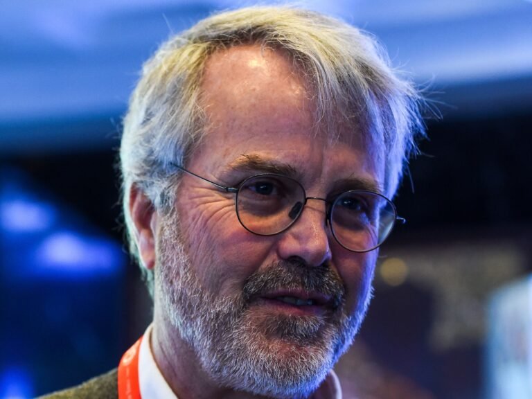 Tesla cofounder's advice to managers facing ultimatums from their engineers? 'March them to the door'