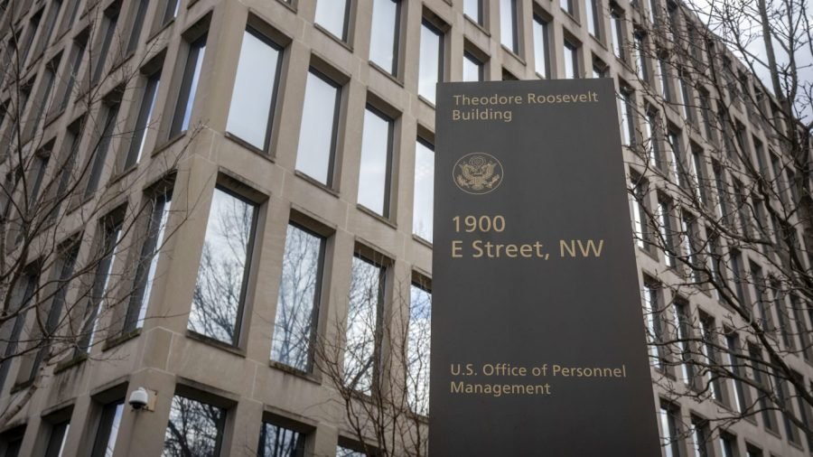 Federal government paying 154K not to work: Report