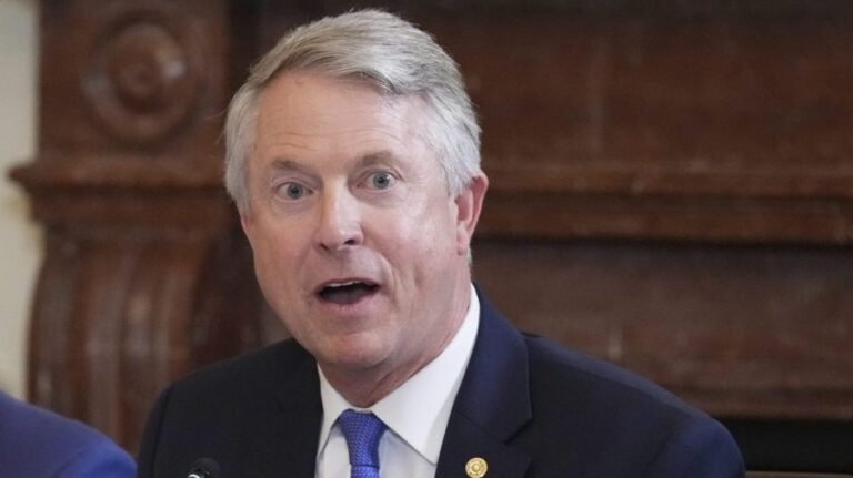 Senate Republican: GOP lawmakers 'ignoring' Musk