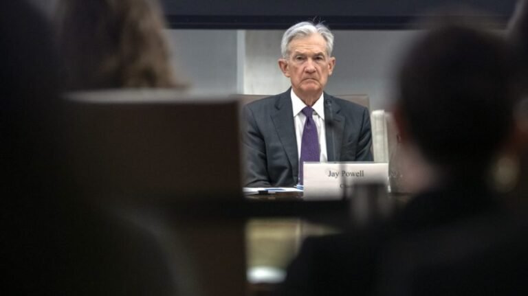 Trump tells Powell to leave