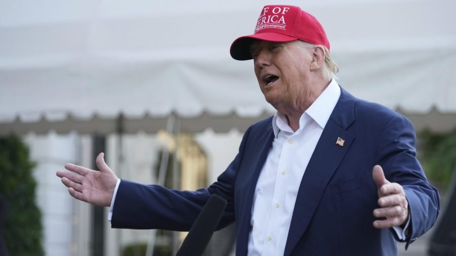 Trump unveils $249 'Trump Fragrances'