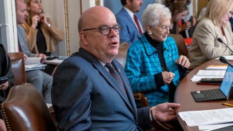Democrat calls Murkowski 'cheap date' over whaling tax carve-out