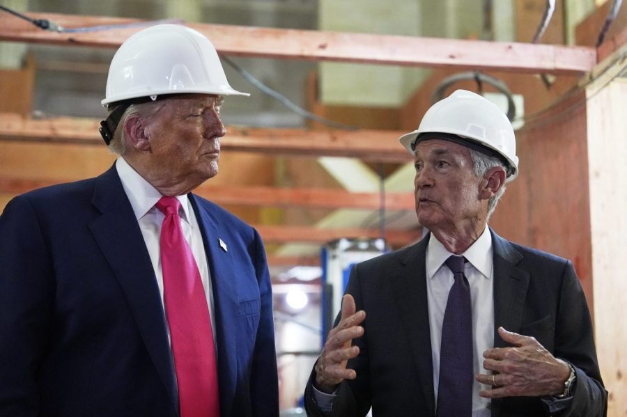 Trump presses Powell on renovations, rates