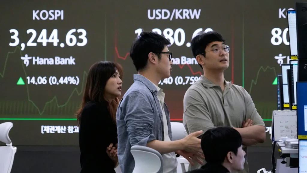 Stock market holds steady after Fed leaves interest rates unchanged