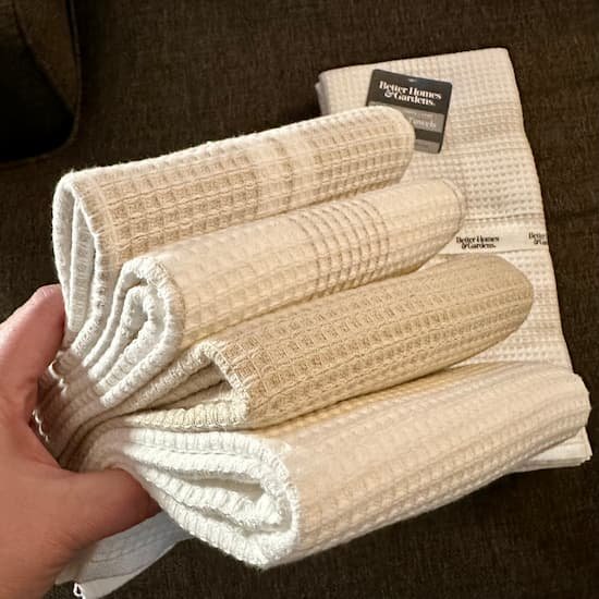 *HOT* Better Homes & Gardens Cotton Cotton Waffle-Weave Kitchen Towel 4-Packs only $5.41, plus more!
