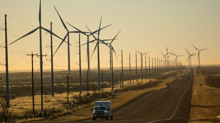 5 ways the GOP megabill boosts fossil fuels and hurts renewables, climate action