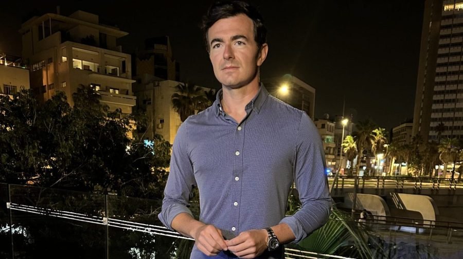 NewsNation's Robert Sherman to pen book on overseas reporting