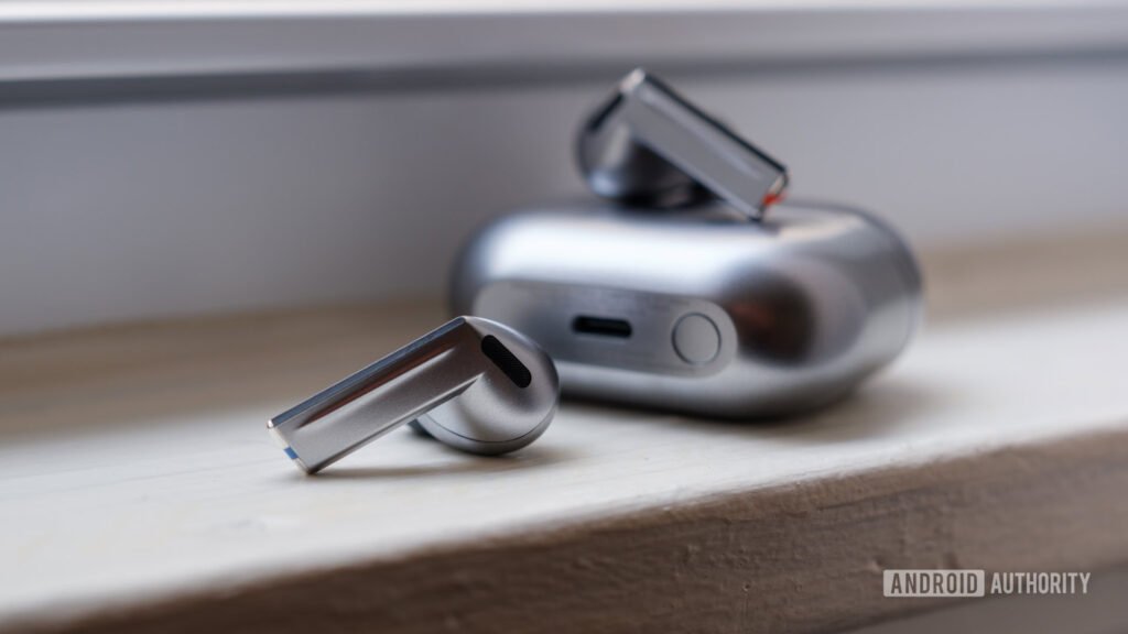 Headphone deals: Great prices from Samsung, Apple, and Marshall