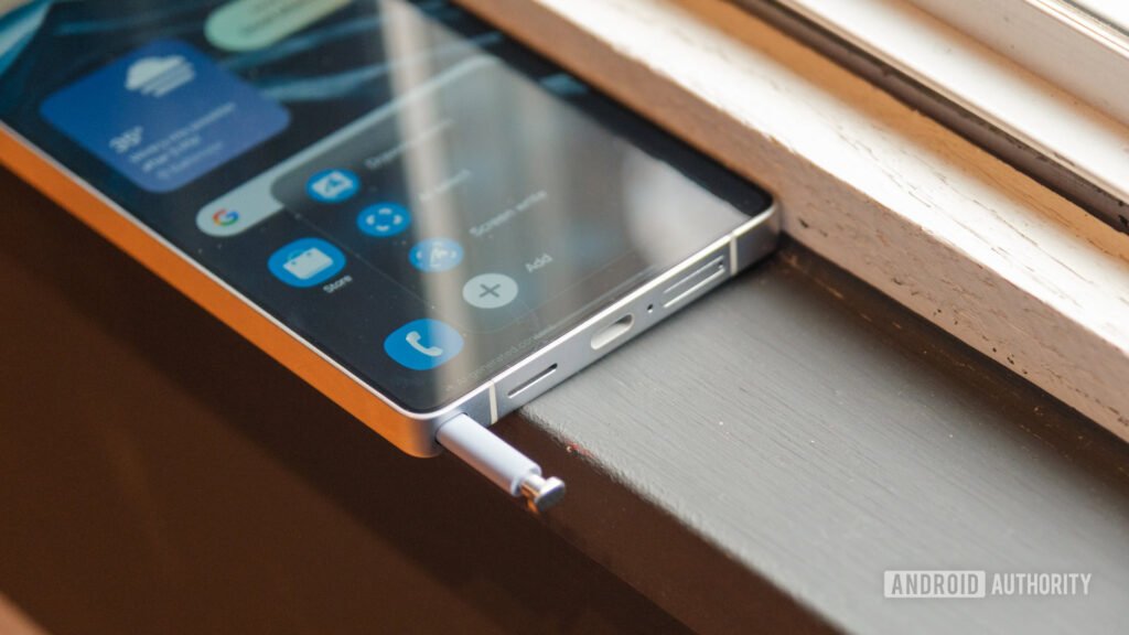 Galaxy S26 Ultra charging speed leaks: A big jump (for Samsung)