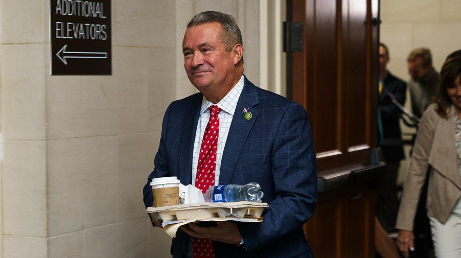 Bacon not ruling out bid for White House