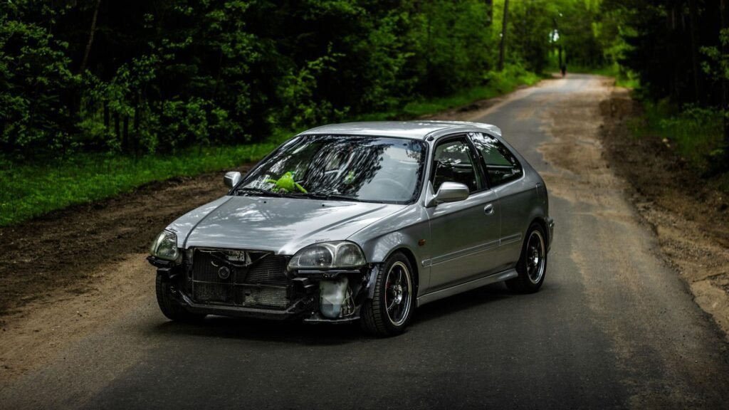 Pros And Cons Of Buying A Car That Has Been In An Accident