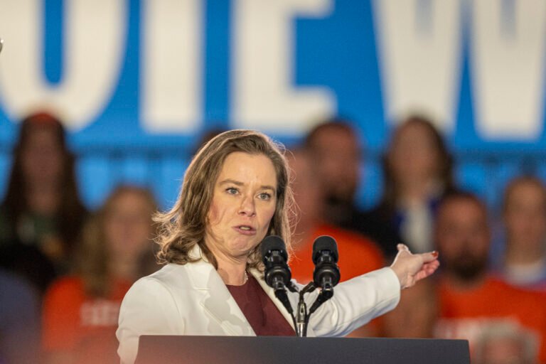 Wisconsin Lt. Gov. Sara Rodriguez launches gubernatorial bid