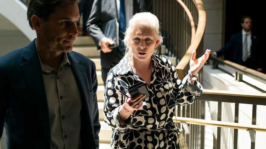 Gillibrand apologizes to Mamdani over 'jihad' remark
