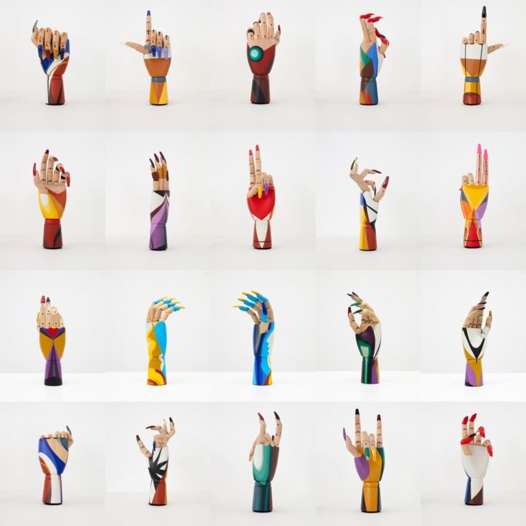 Cosemtics and Cosmos Blend in Circe Irasema’s Wooden Sculptures