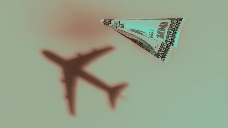 France, Spain, and 6 other countries pledge to tax premium fliers