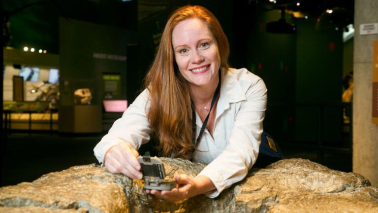 Wendy Bohon: Quelling Fears and Sparking Geoscience Joy