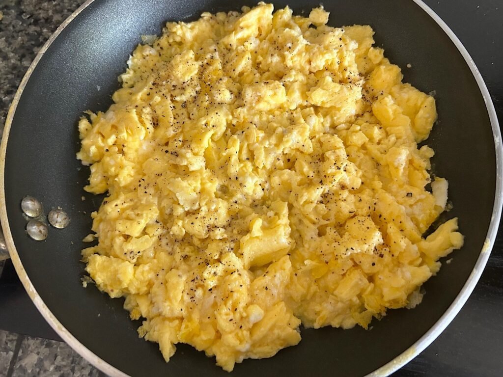 I tried Ina Garten's scrambled eggs recipe inspired by a famous pasta dish, and now it's my favorite breakfast