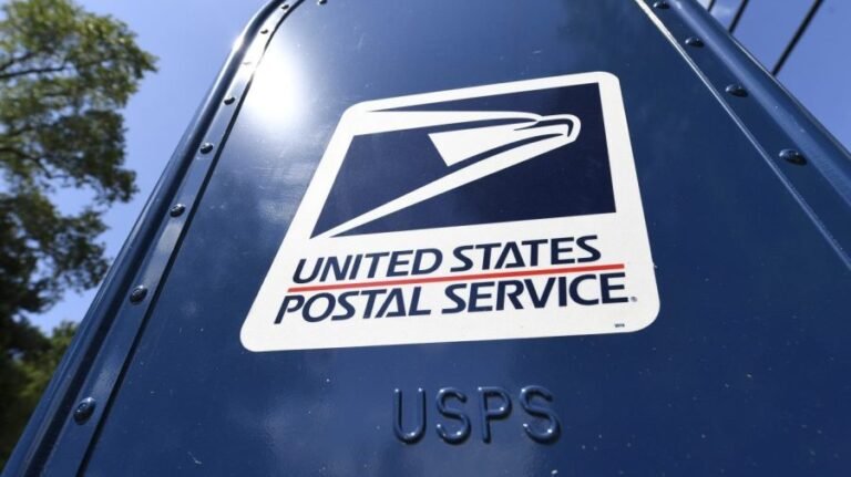 St. Louis postal worker admits to stealing checks from mail, pandemic fraud