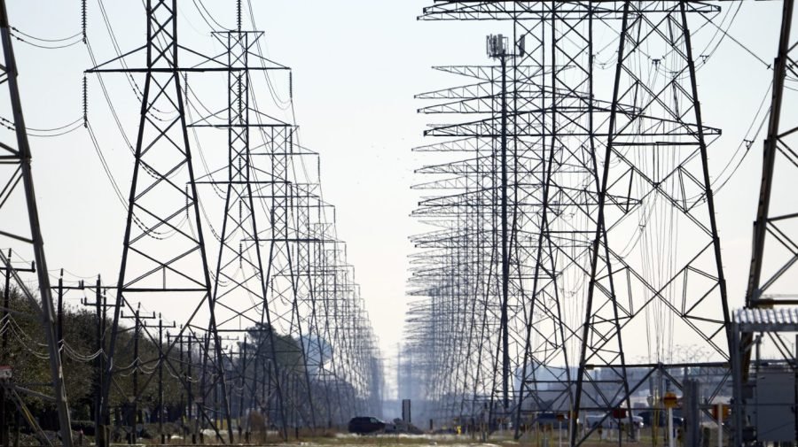 Electricity cost concerns grow amid push for more AI data centers
