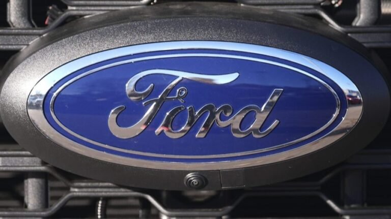 Ford posts first quarterly loss in two years after $800 million tariff hit