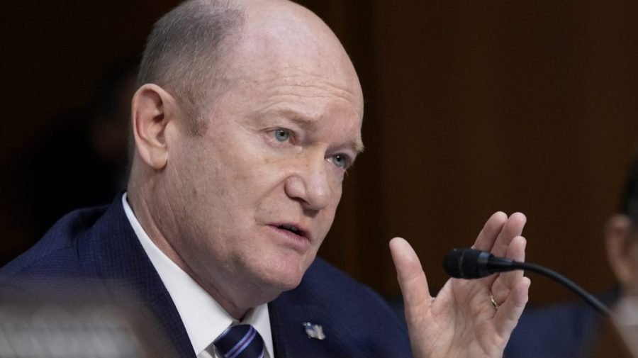 Coons defends Fed governor Trump targeted: 'I'm concerned about the trajectory here'