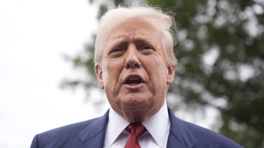 Trump says DC should change law to prosecute teens as adults, threatens to federalize city
