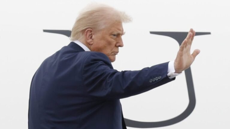 Federal judges side with Trump on ending union bargaining for federal workers