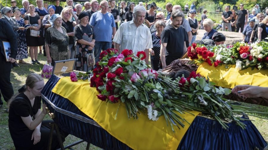 Democrats should give peace a chance in Ukraine