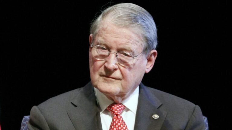 Intelligence community mourns death of former FBI, CIA Director William Webster