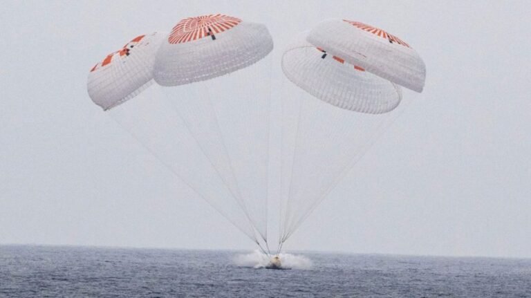 SpaceX astronauts splashdown safely off Southern California coast
