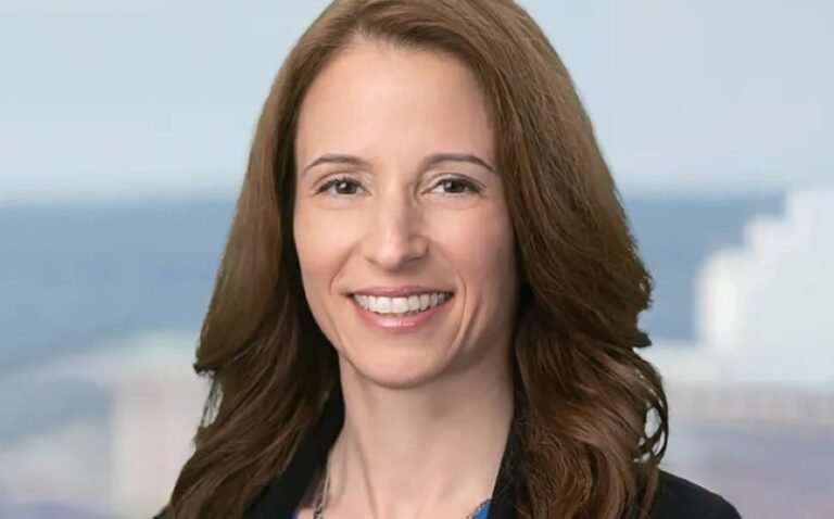 AEW Promotes Gina Szymanski to CIO, Global Securities