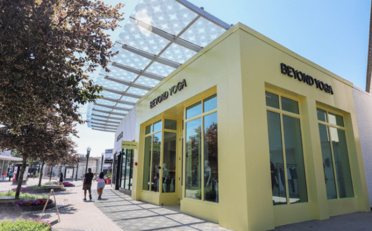 Beyond Yoga Expands in Chicago with Store at Old Orchard